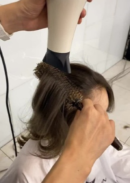 这个吹风造型真的很美啊！这真的很有气质啊！真的好棒啊！