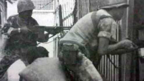 1968年的春节，越南战争的首次巷战打响，枪炮声不绝于耳