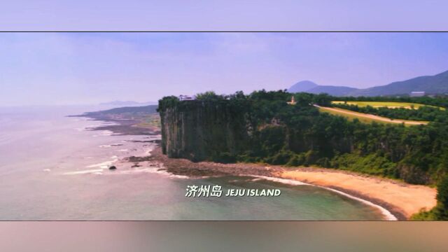 济州岛的风景宜人,但是凯蒂的扮演者糖糖更沁人心脾.