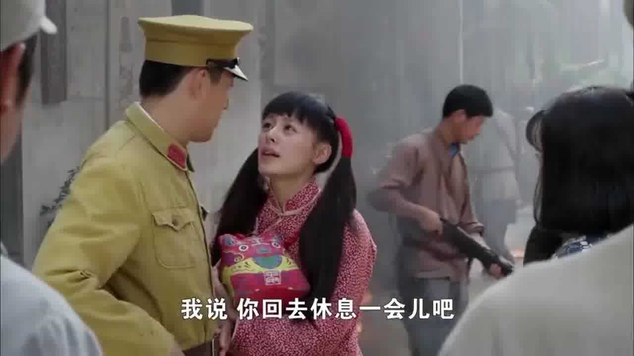 利箭纵横:李剑这是犯了桃花运吧,竟获得两位美女的关心