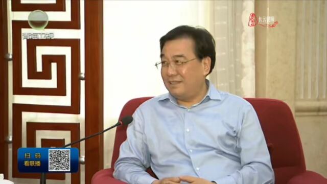 信长星吴晓军与来青参加中科院地学部学术年会的院士座谈