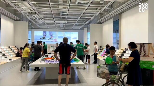 多走路加盟店|7月8日广州嘉禾金铂天地店盛大开业(加盟投资好项目必须多走路)