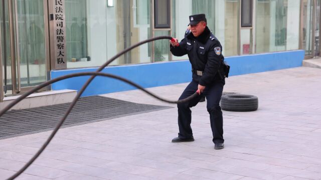 濮阳县法院开展“中国人民警察节”庆祝活动