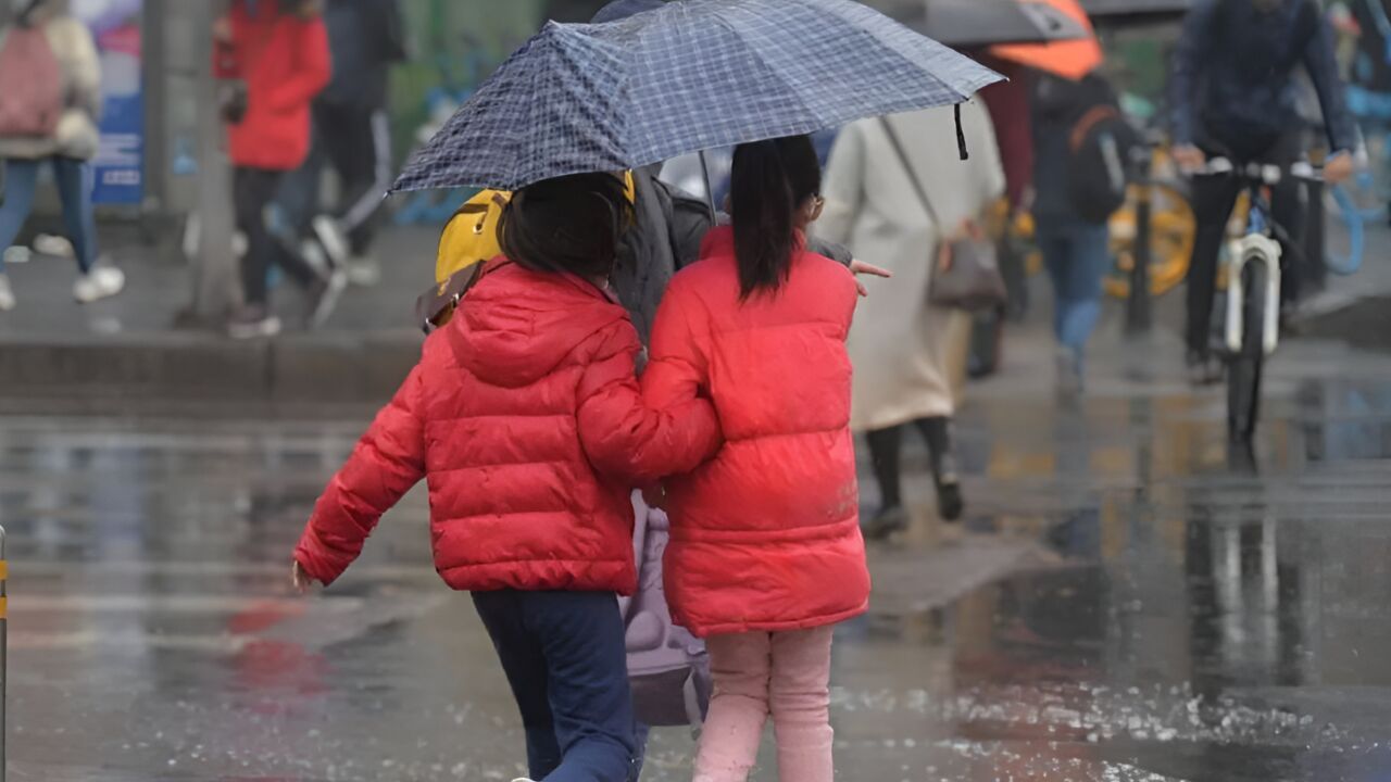 带伞!北京今天大部地区有雨,最高气温9℃,雨后北风明显