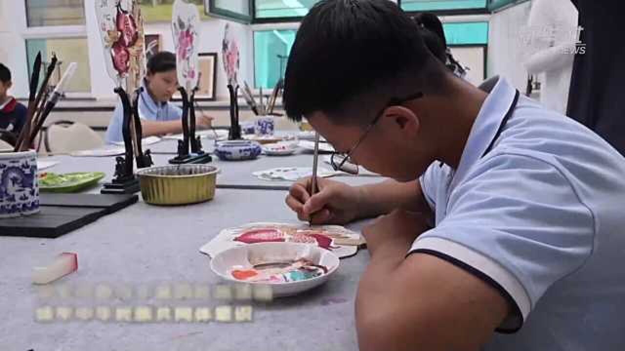 呼和浩特土默特学校:五彩社团话团结