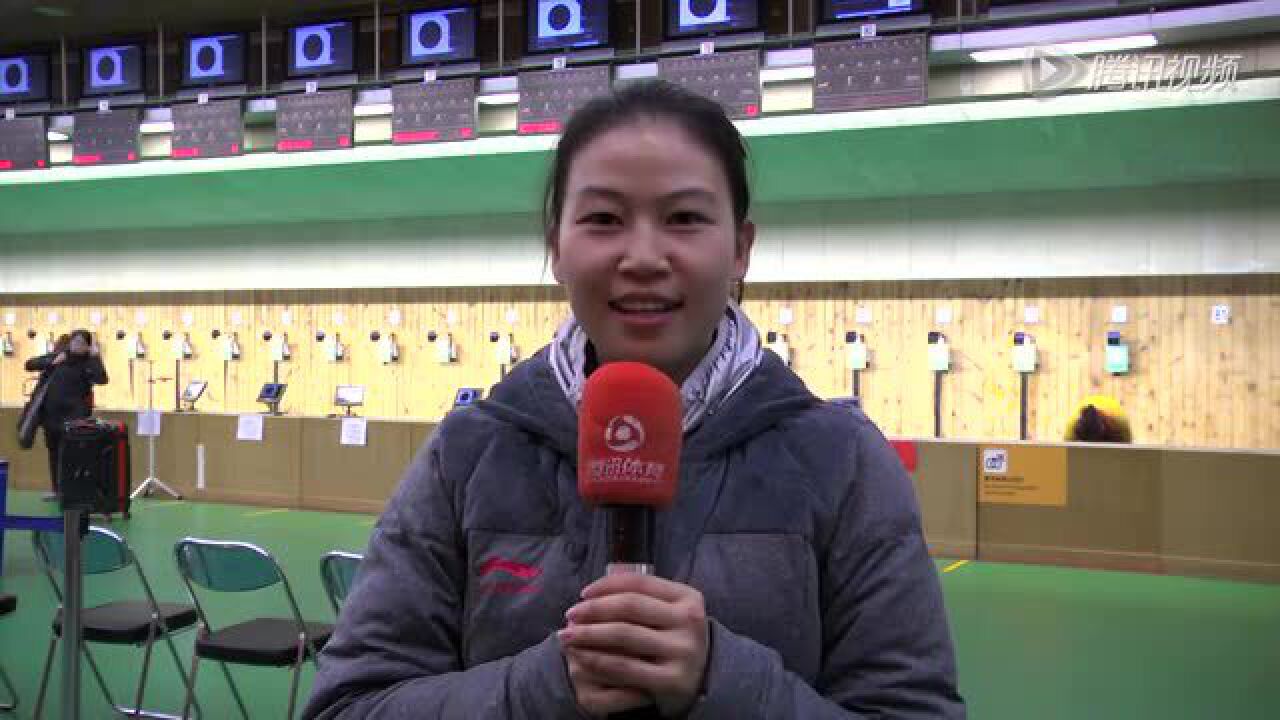 “封面女侠”易思玲新年祝福:多运动锻炼 天天开心