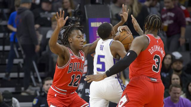 福克斯vs公牛集锦 全场16+7上演死亡缠绕德罗赞