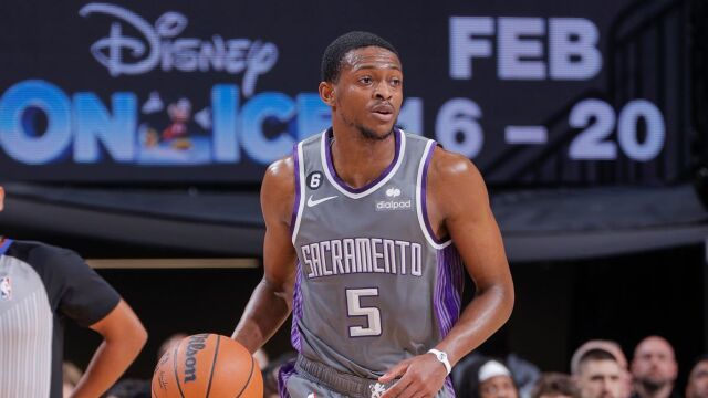 福克斯vs独行侠集锦 轰下33+6+5双拳难敌四手