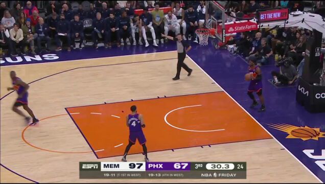 NBA常规赛：灰熊vs太阳第3节英文原声回放