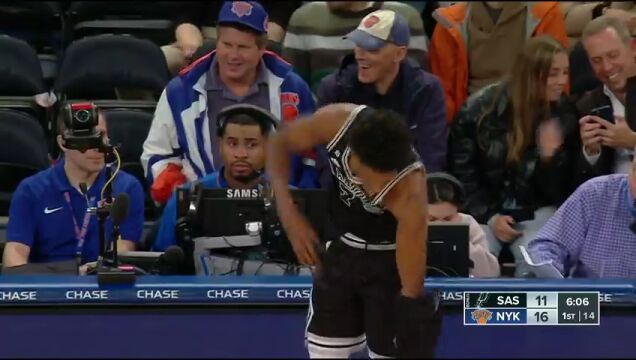 NBA常规赛：马刺vs尼克斯中文解说全场回放