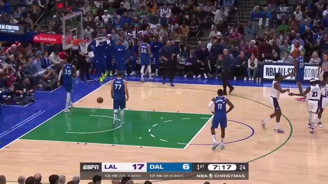 湖人vs独行侠精华回放 飙分大战东契奇准三双力压詹姆斯