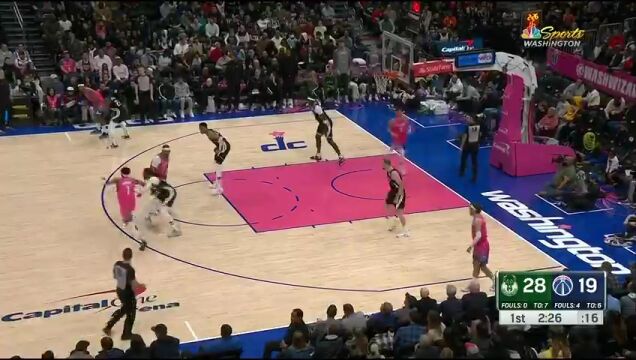 NBA常规赛：雄鹿vs奇才第1节英文原声回放