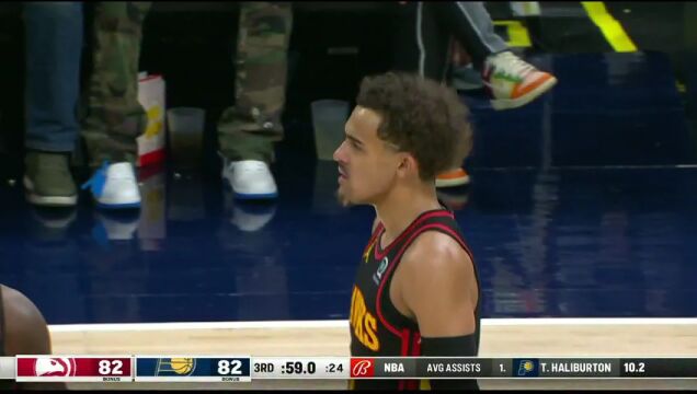 NBA常规赛：老鹰vs步行者 第3节中文解说回放