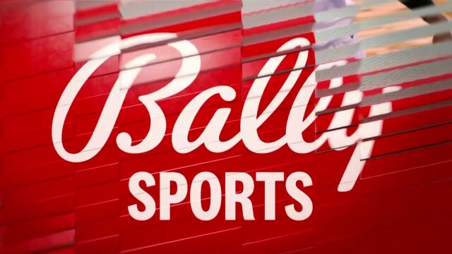 根本无法干扰！富尔茨口袋传球瓦格纳下顺打成2+1