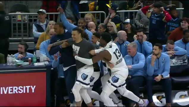 NBA常规赛：灰熊vs步行者第3节中文解说回放