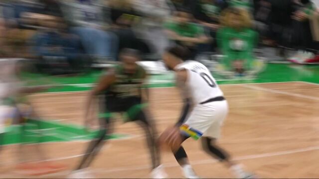 急停干拔毫不手软 拉塞尔中投出手打成2+1