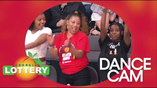 NBA常规赛：篮网vs老鹰第4节 英文解说回放