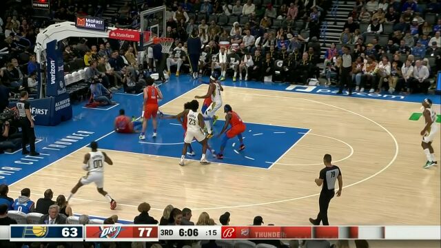 步行者vs雷霆第3节英文原声回放