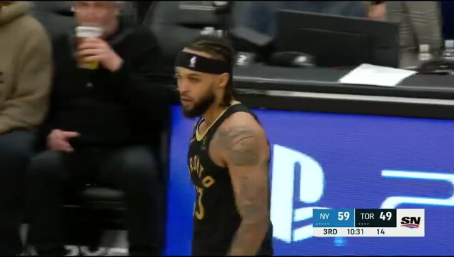NBA常规赛：尼克斯vs猛龙第3节中文解说回放