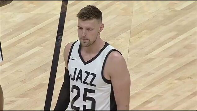 NBA夏季联赛：灰熊vs爵士中文解说全场回放