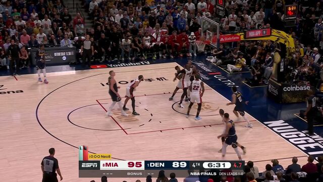 急需扭转局势！穆雷大步流星突破上篮一气呵成