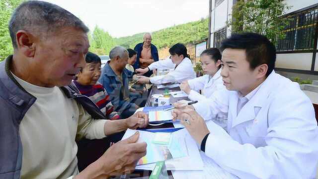 社保重磅喜讯!老人护理费用也能分担出去了!看看谁能享受到!