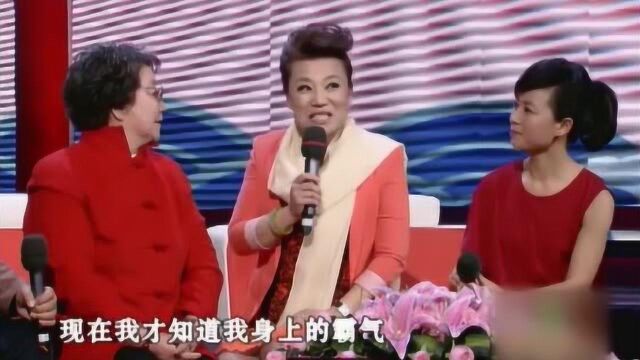 小香玉母亲潘玉兰表演豫剧《拾玉镯》程成在旁边叫起娘子了