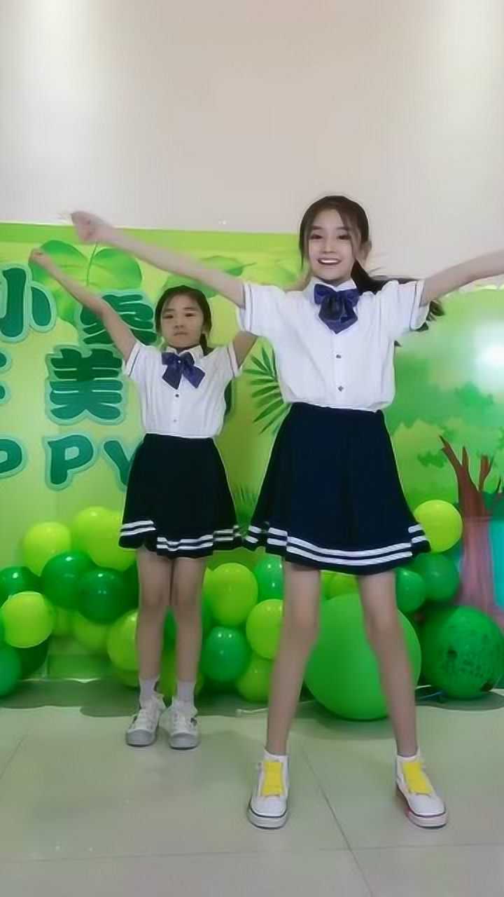 少年舞蹈宋小睿版的来喽网友跳的真不错就连妹妹都很棒