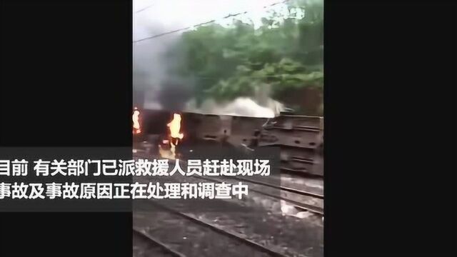 湖南郴州客运火车侧翻现场