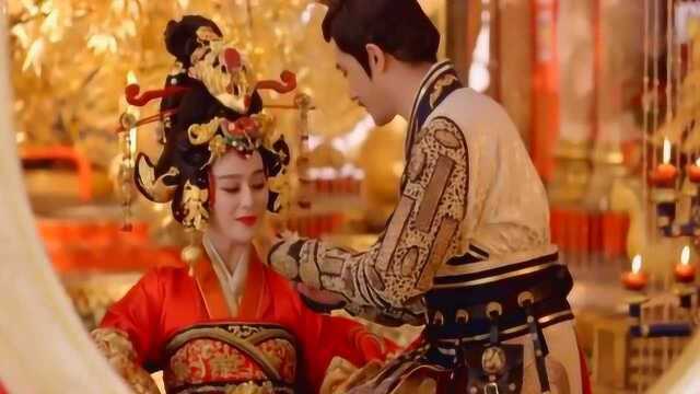 武媚娘传奇:武媚娘当上皇后,皇上竟亲自为她点妆,太恩爱了!