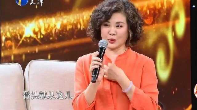 丛珊和朱时茂主演《牧马人》,在当时轰动一时,难以想象!