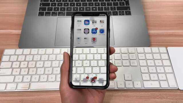 iPhone 手机桌面可“透明”?这是如何实现的?