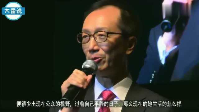 “跳水皇后”伏明霞现状,和李嘉诚是邻居,开豪车去买菜!