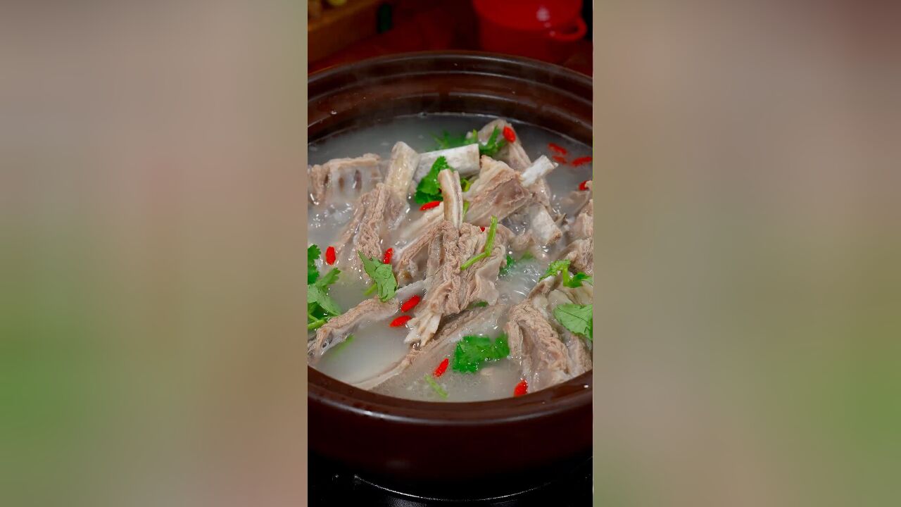 秋冬季多喝羊肉汤手脚不怕凉,降温了一定要给家人安排一锅