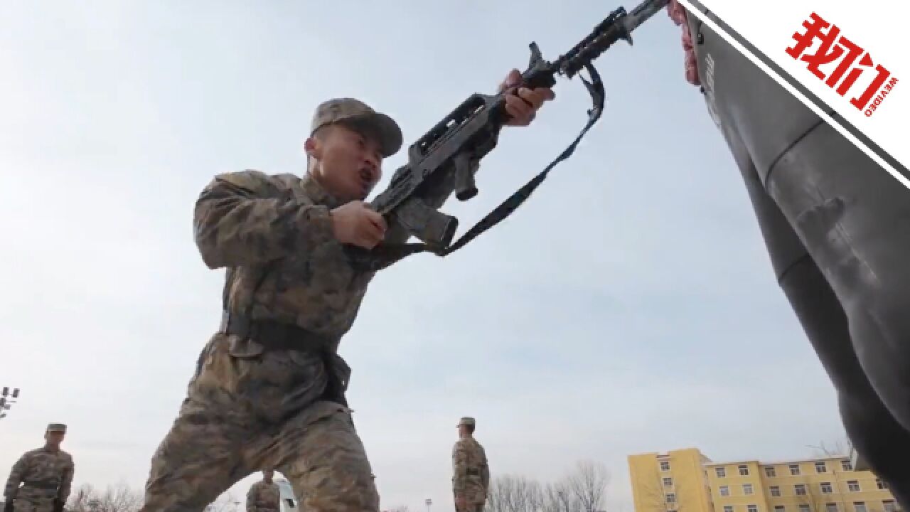 空军某训练基地组织带兵干部骨干集训 全面提升“兵教头”的战术素养