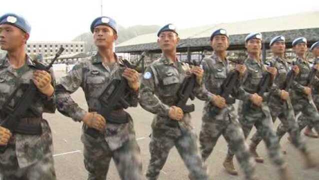 阅兵场里的和平蓝:铸剑为犁的大国担当