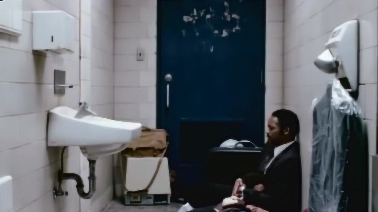 当幸福来敲门虽然敲的是厕所门