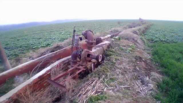 湖北农村水稻灌溉渠道,小水沟改成暗渠