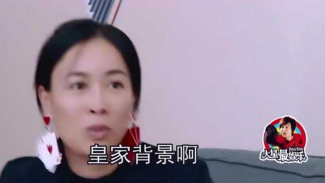 那英的父亲曾经和溥仪合照?她不仅音乐水平高,背景更是吓人!