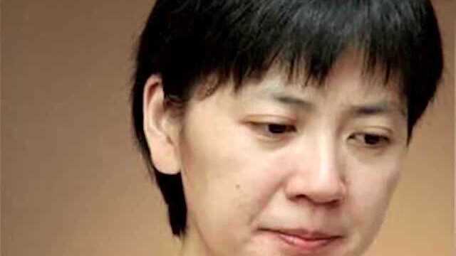 “央视第一美女”被捕入狱,44岁尽显沧桑,网友:令人痛心