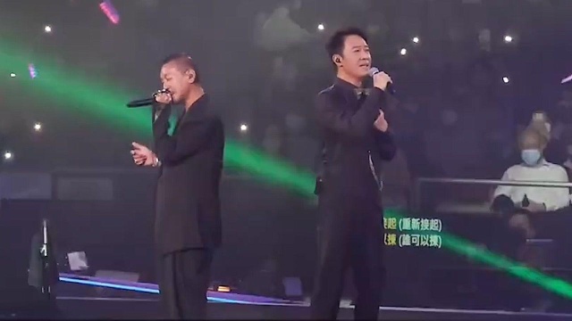 麦浚龙现身黎明演唱会,两人回忆合作曲《忘记和记》,又一起再合唱#“知识抢先知”征稿大赛#