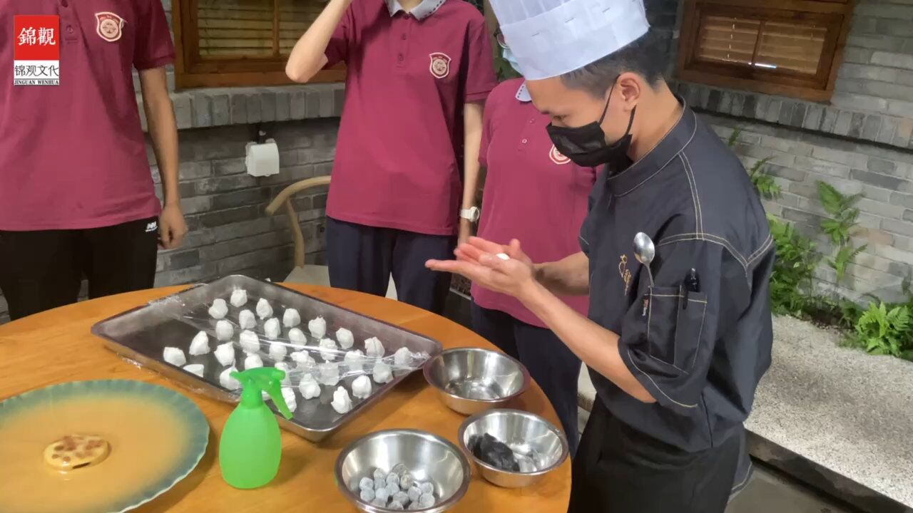 “幸福一招鲜”迎来首批幸福体验官 用美味传递师生情