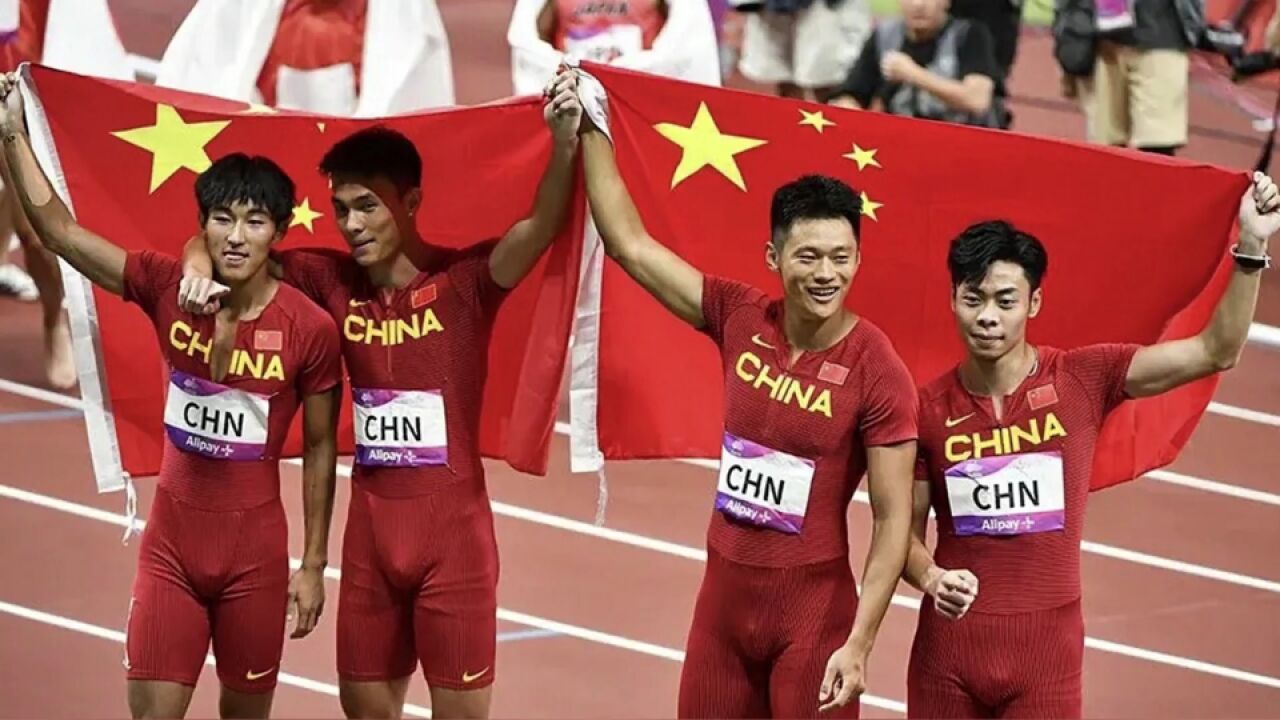 刺激!男子4x100米接力 中国队最后一棒逆转 力压日本队夺冠