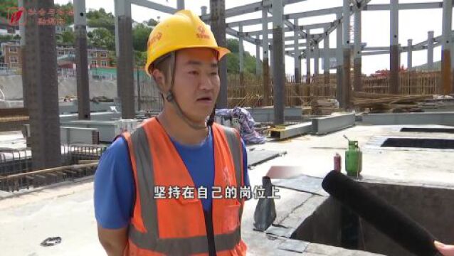 晋城:战高温保进度 施工建设不停歇