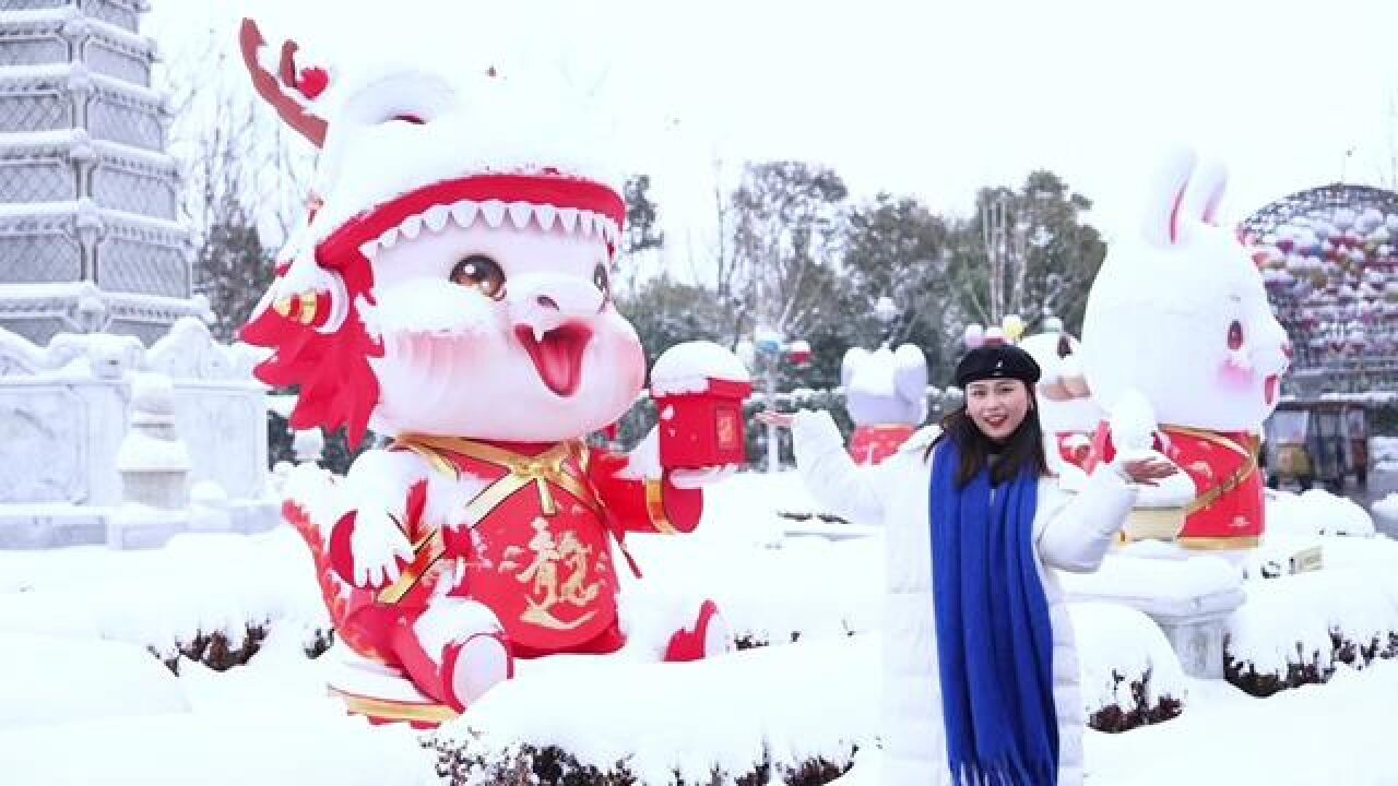 江苏的家人们 !淮安方特东方欲晓的新春氛围也太棒了!看花灯,赏烟火,一起过个欢乐龙年