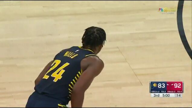  NBA常规赛：步行者vs公牛第3节英文原声回放