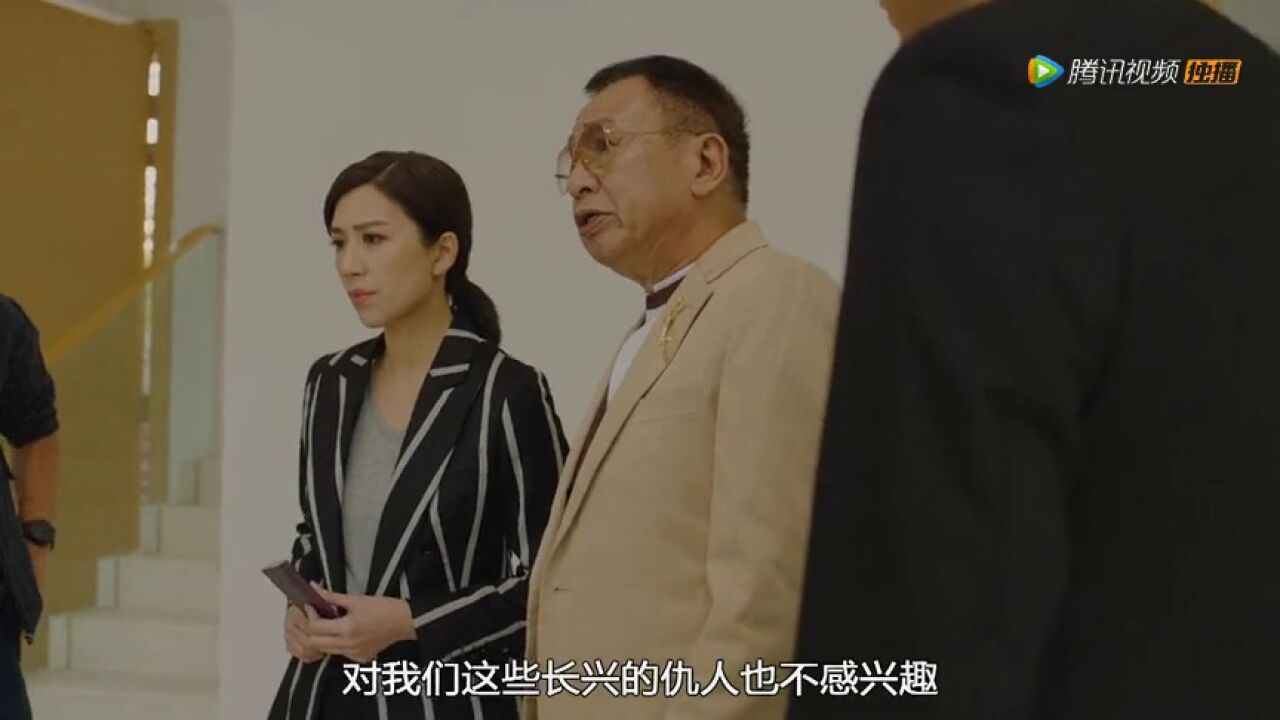 夫妻性格不合互相看不顺眼,称呼对方为“奇葩”,那孩子怎么办?