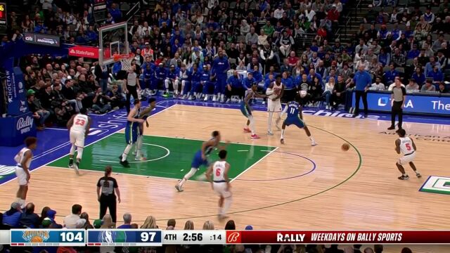 魔术师的表演！格雷姆斯不看人妙传助攻罗宾逊暴扣挂筐