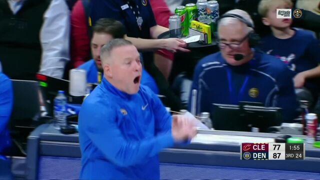 阿伦空中拦截不让约老师接球 勒韦尔反击连线奥斯曼双手暴扣