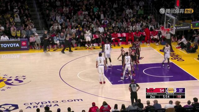 NBA常规赛：公牛vs湖人中文解说全场回放